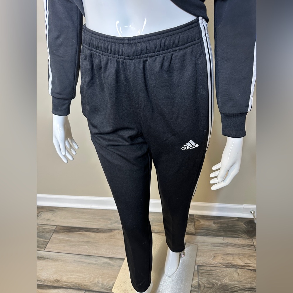 Adidas Set - Picture 3 of 14
